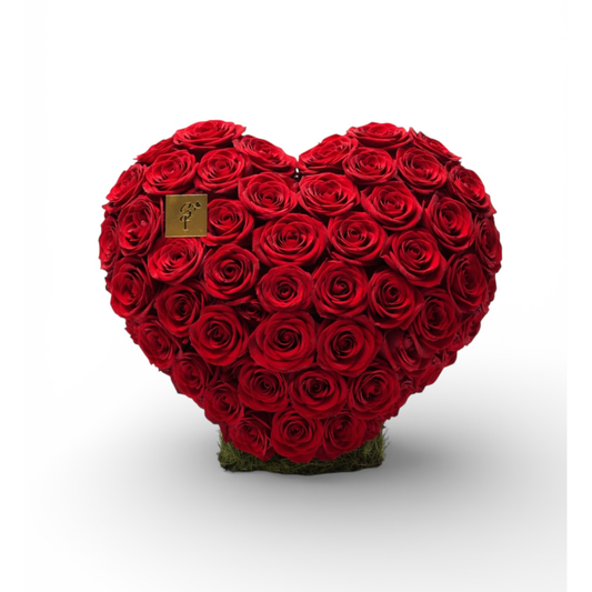 Cœur Moyen de Roses Rouges sur Support